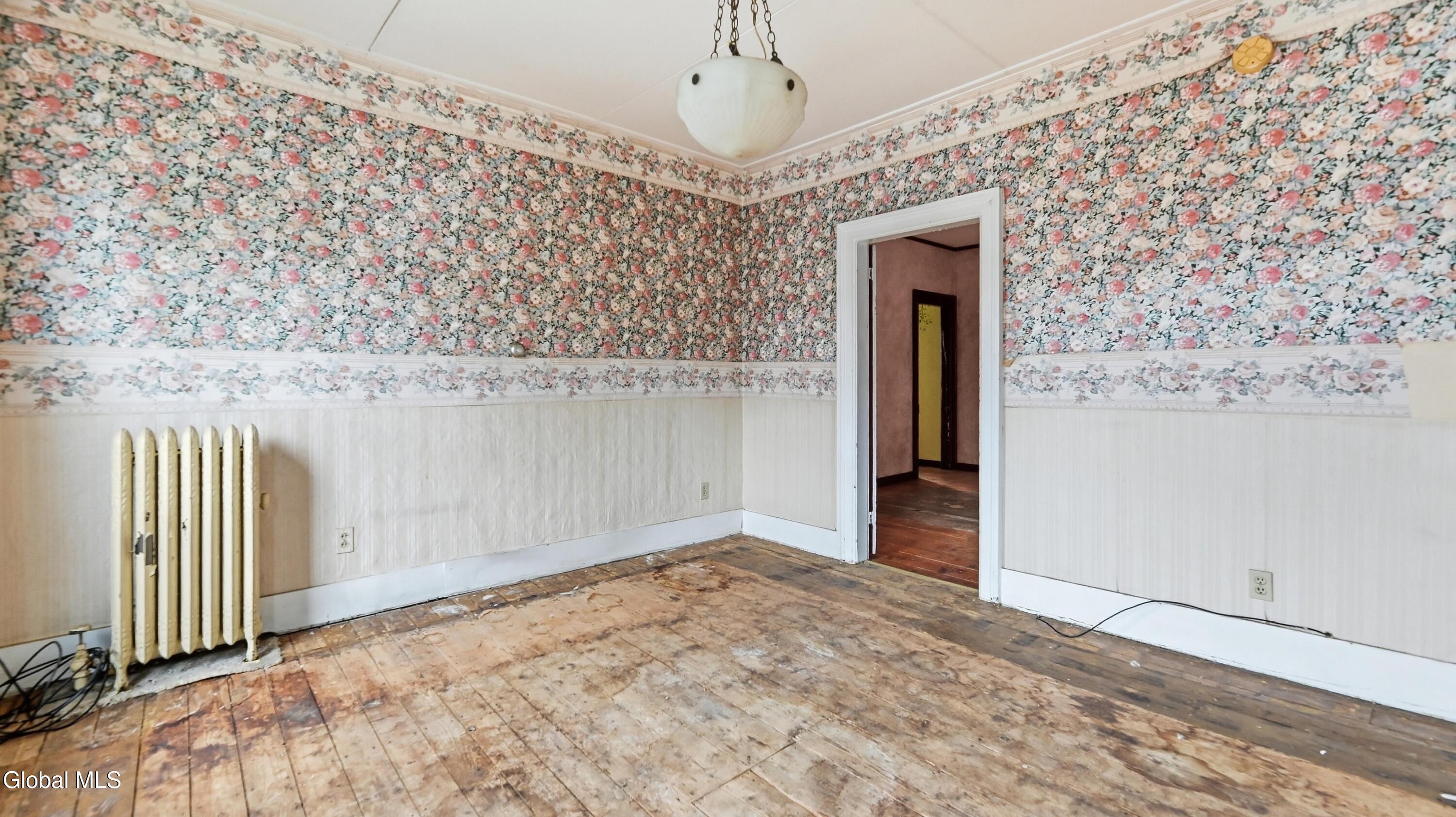 19 S Melcher Street Johnstown NY 12095