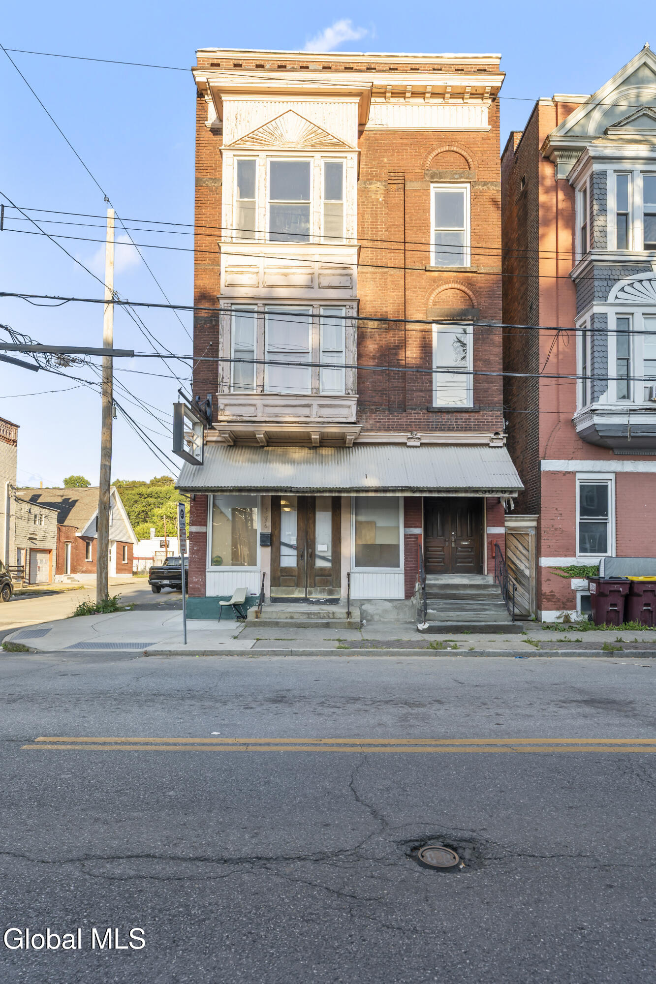3076 6th Avenue Troy NY 12180