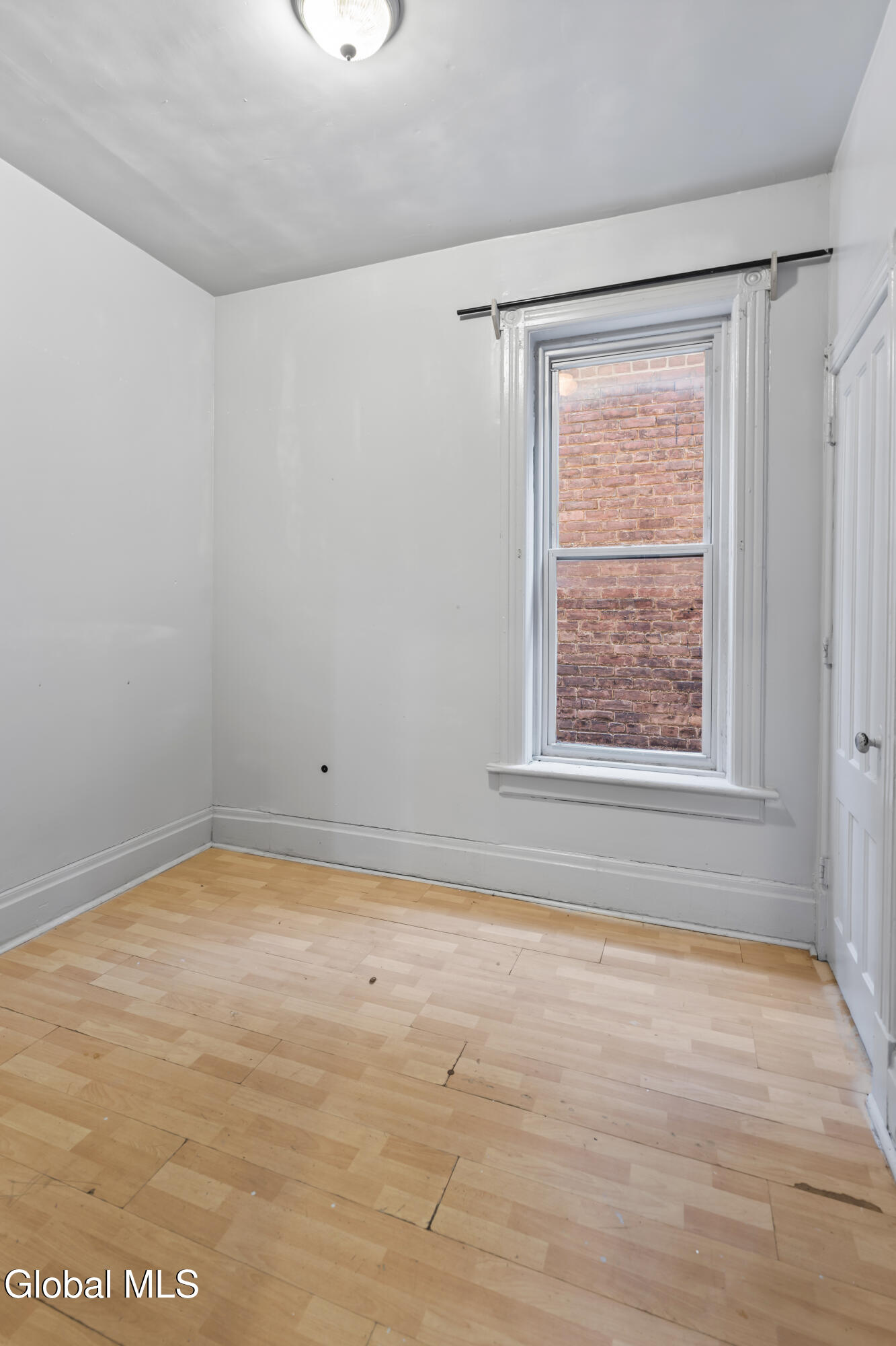 3076 6th Avenue Troy NY 12180