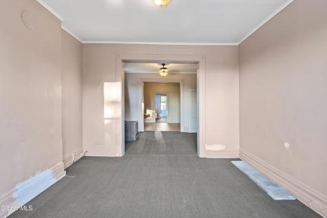 3076 6th Avenue Troy NY 12180