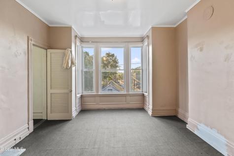 3076 6th Avenue Troy NY 12180