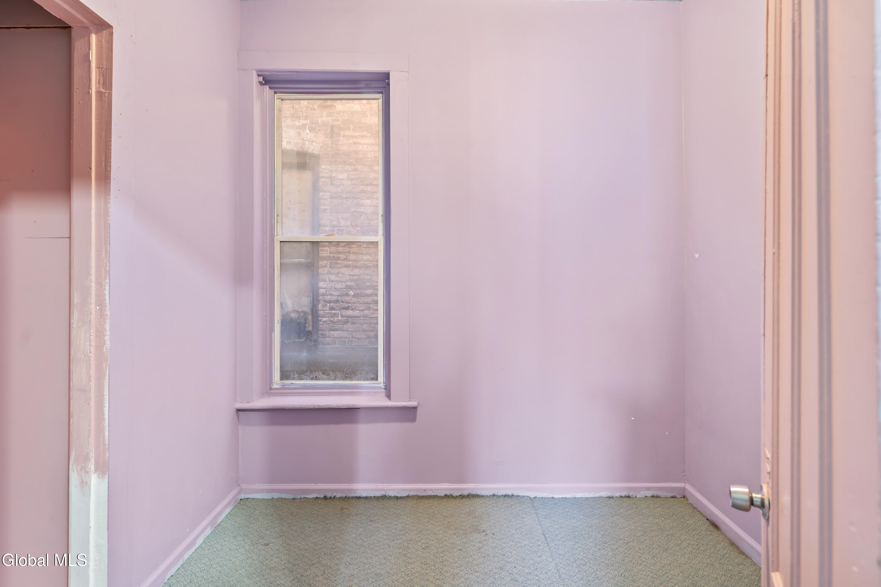 3076 6th Avenue Troy NY 12180