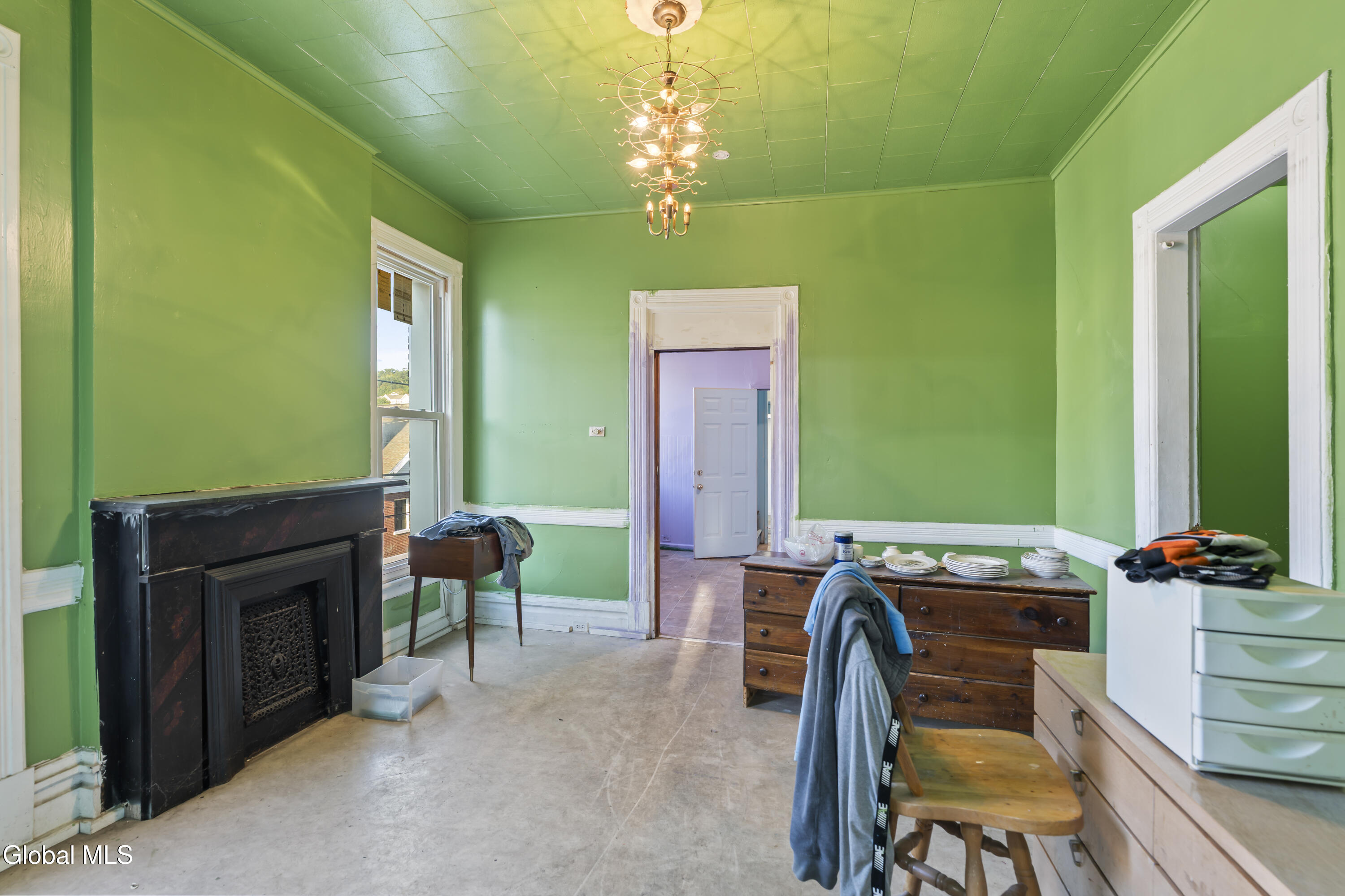 3076 6th Avenue Troy NY 12180