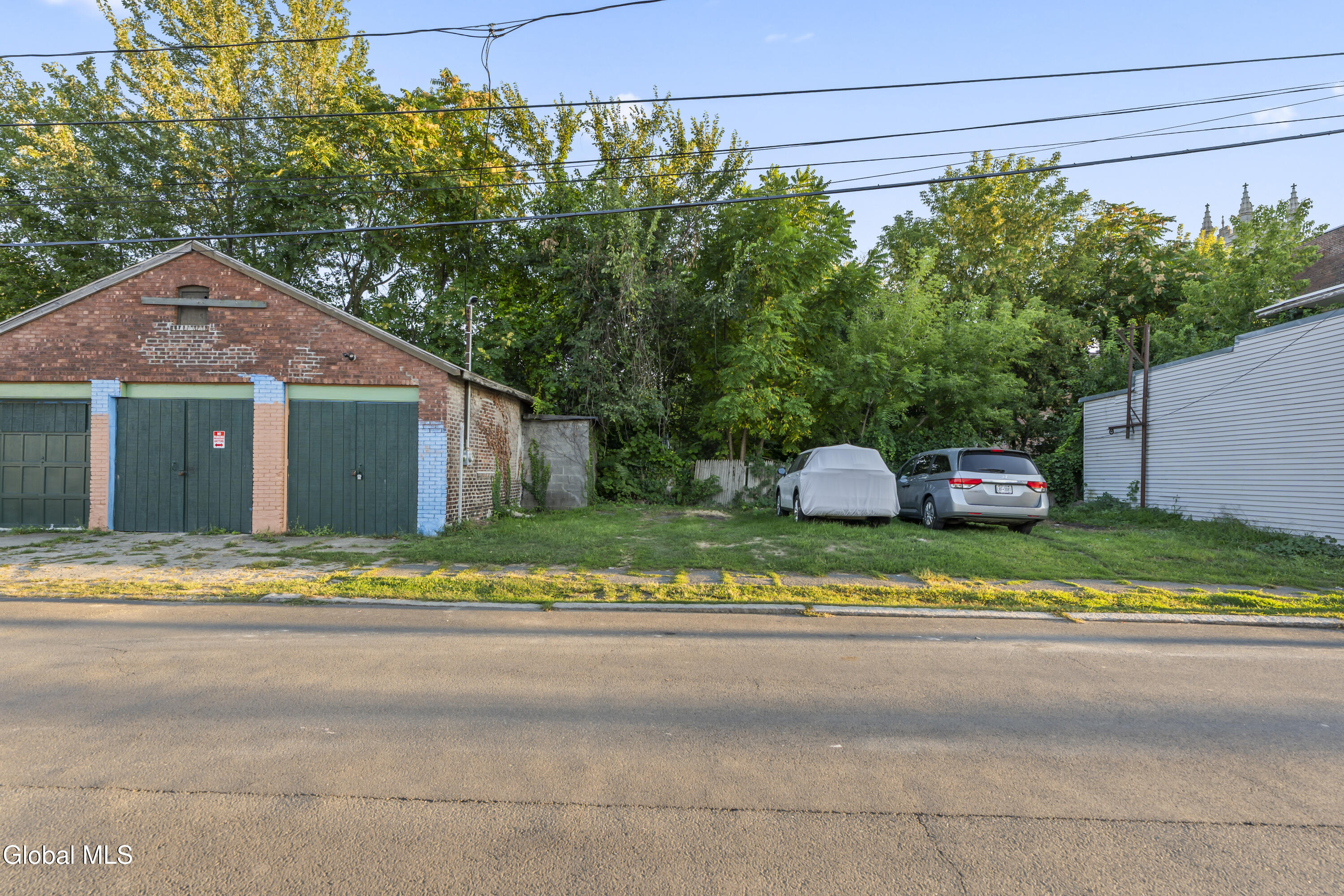 3076 6th Avenue Troy NY 12180