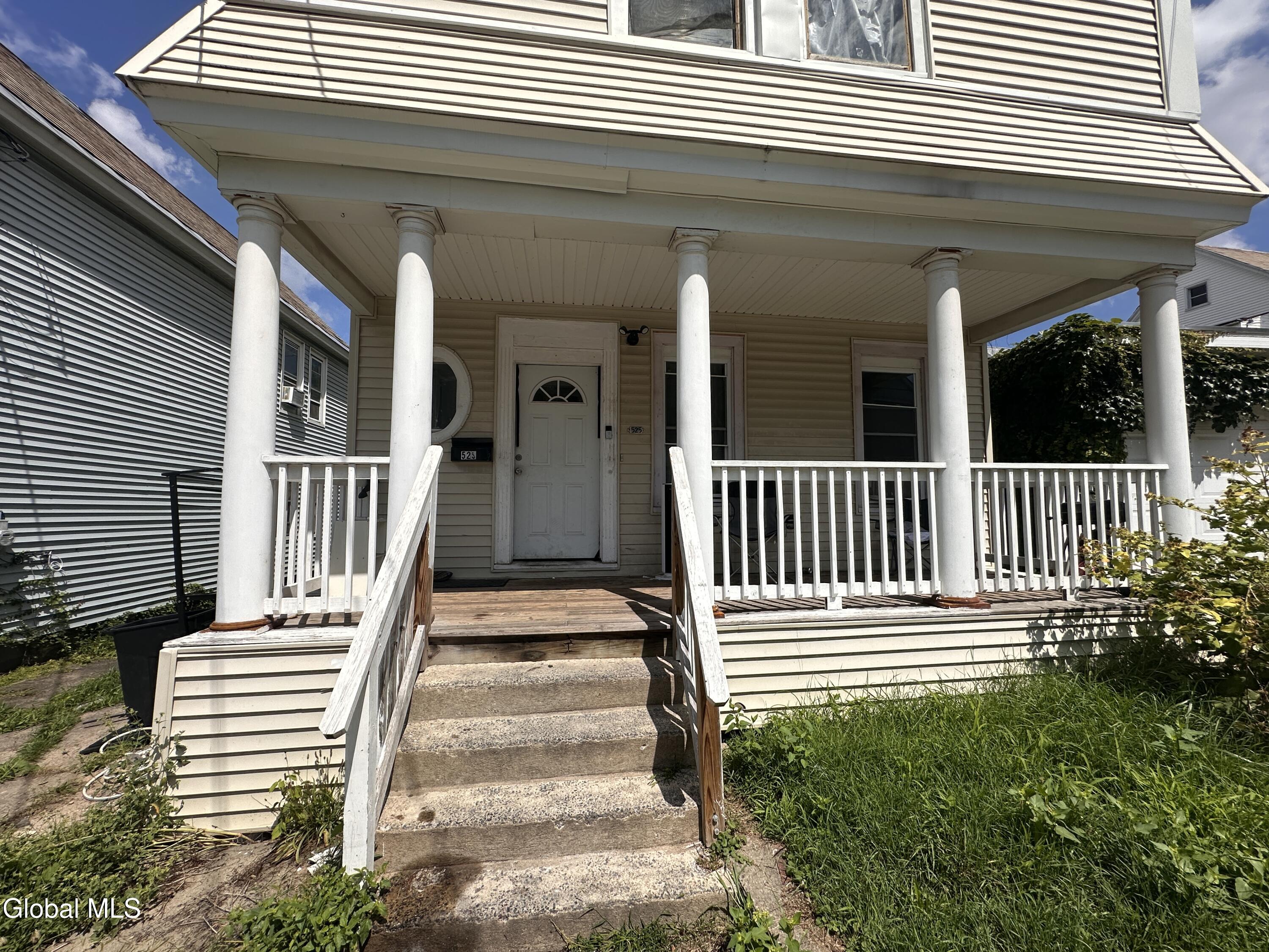 525 Lang Street Schenectady NY 12308