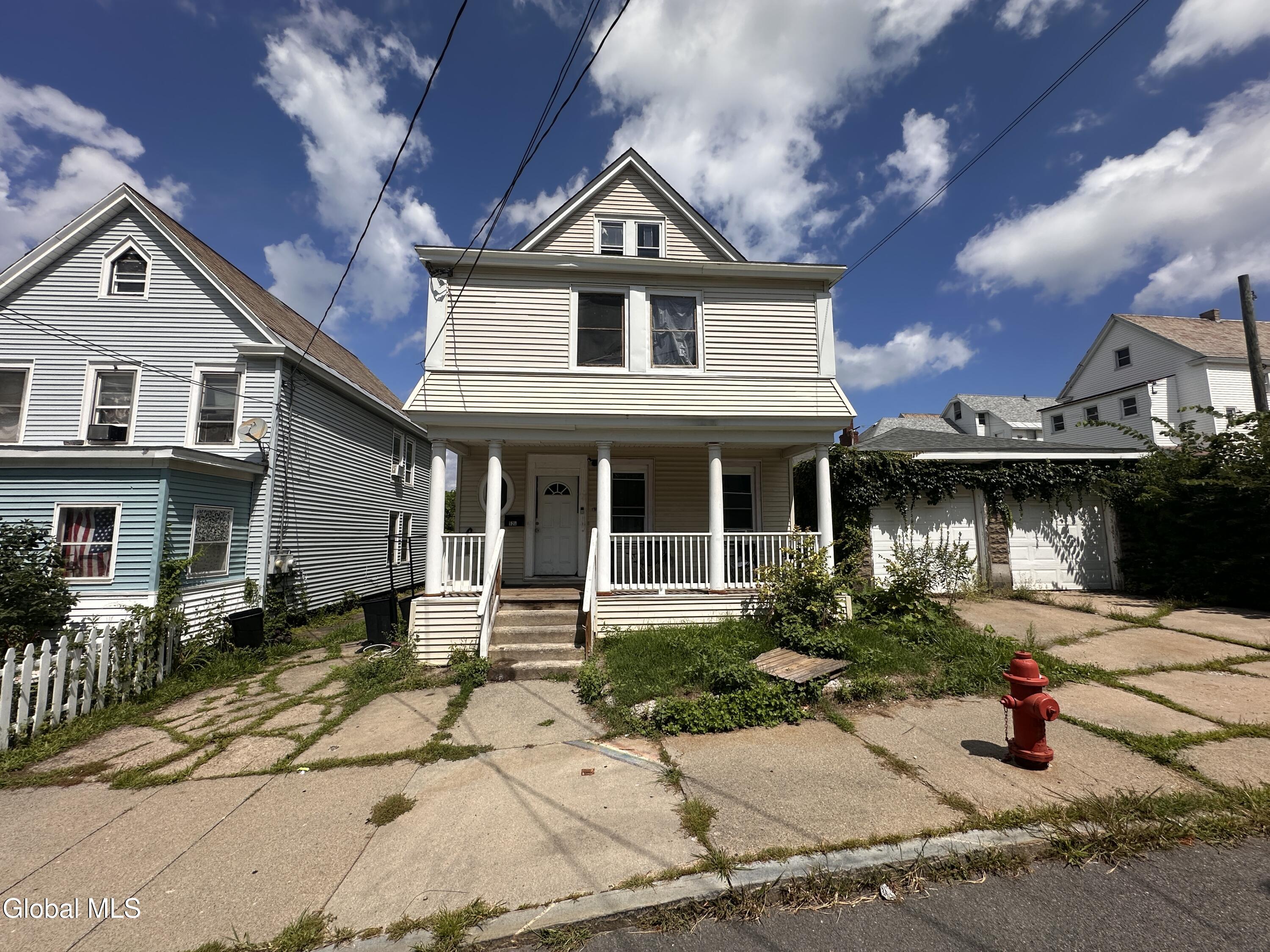 525 Lang Street Schenectady NY 12308