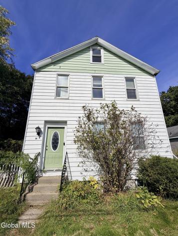 19 Glen Avenue Watervliet NY 12189