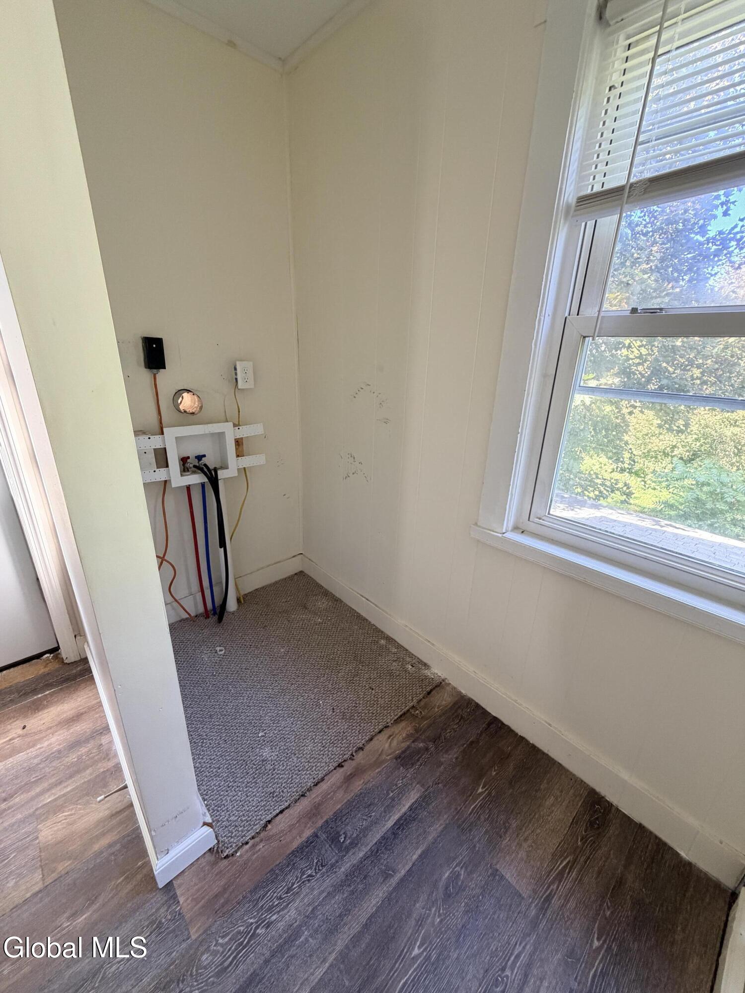 19 Glen Avenue Watervliet NY 12189