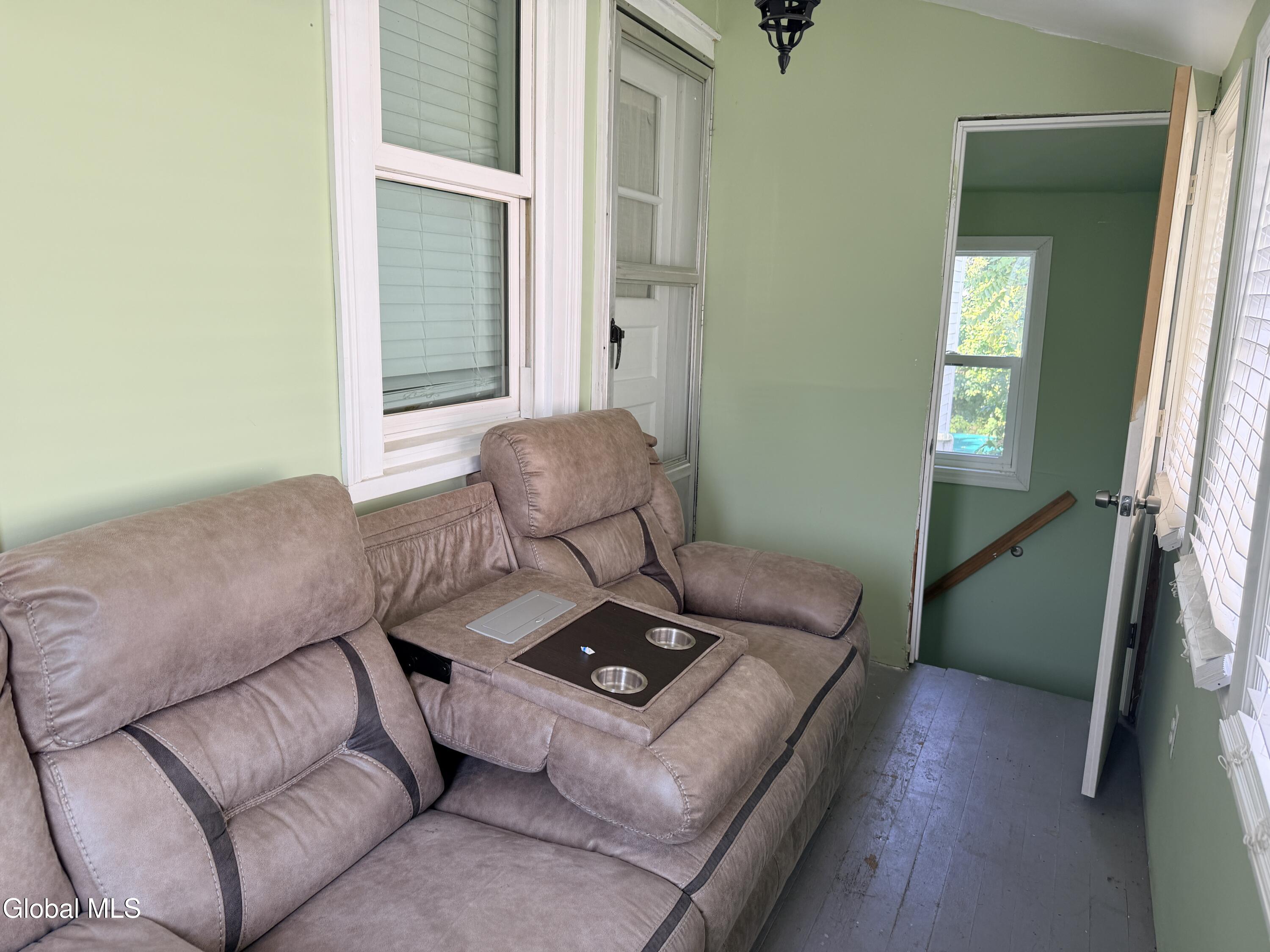 19 Glen Avenue Watervliet NY 12189