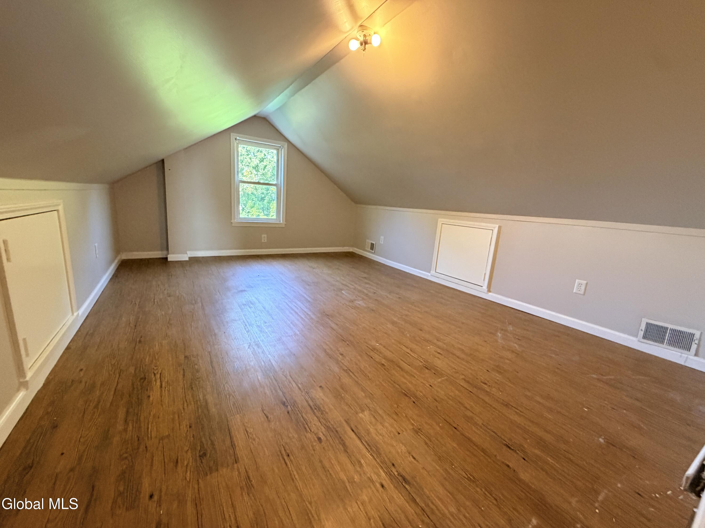 19 Glen Avenue Watervliet NY 12189