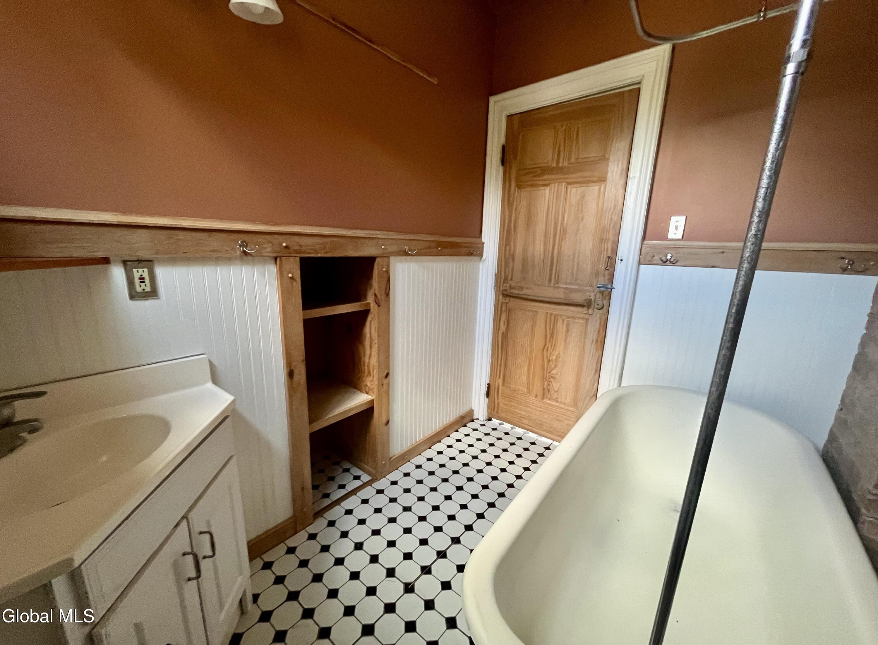 225 Green Street Schenectady NY 12305