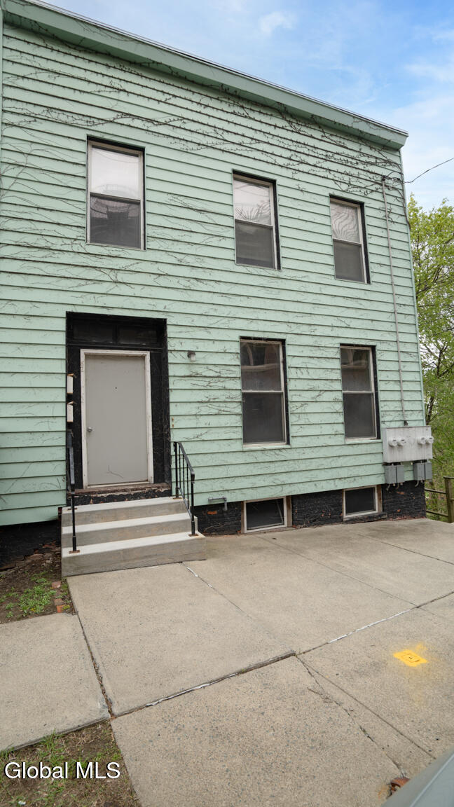 62 College Avenue Troy NY 12180