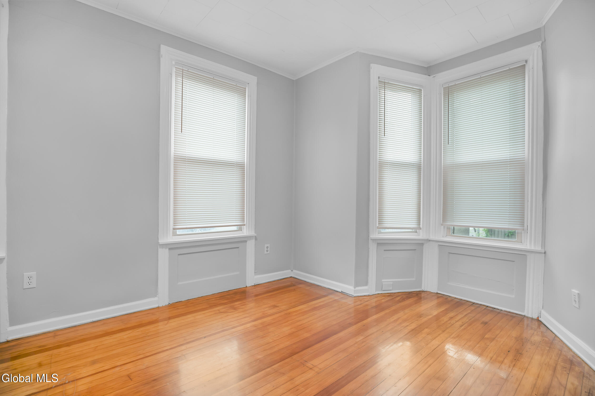 2309 9th Avenue Watervliet NY 12189