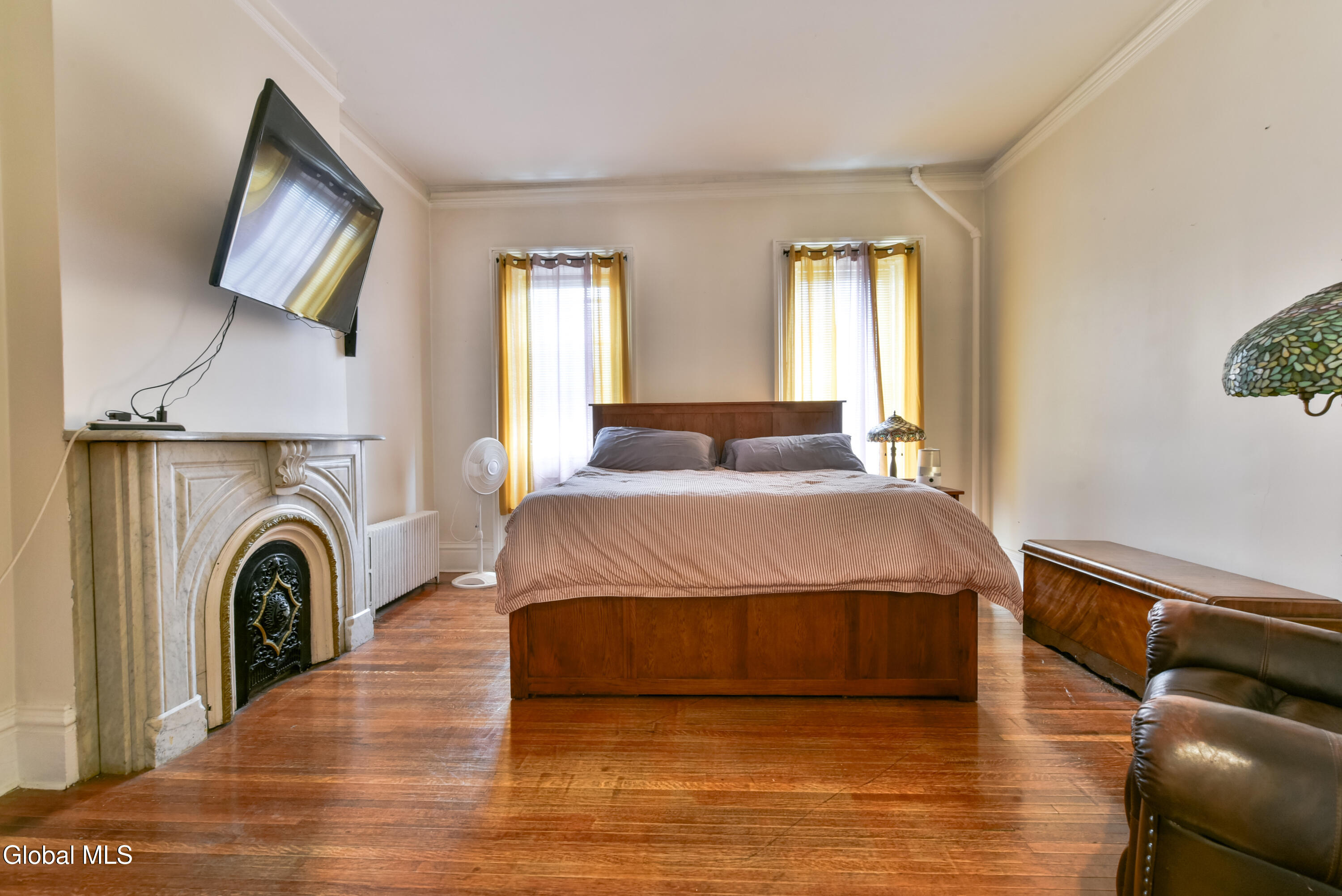 23 S William Street Johnstown NY 12095