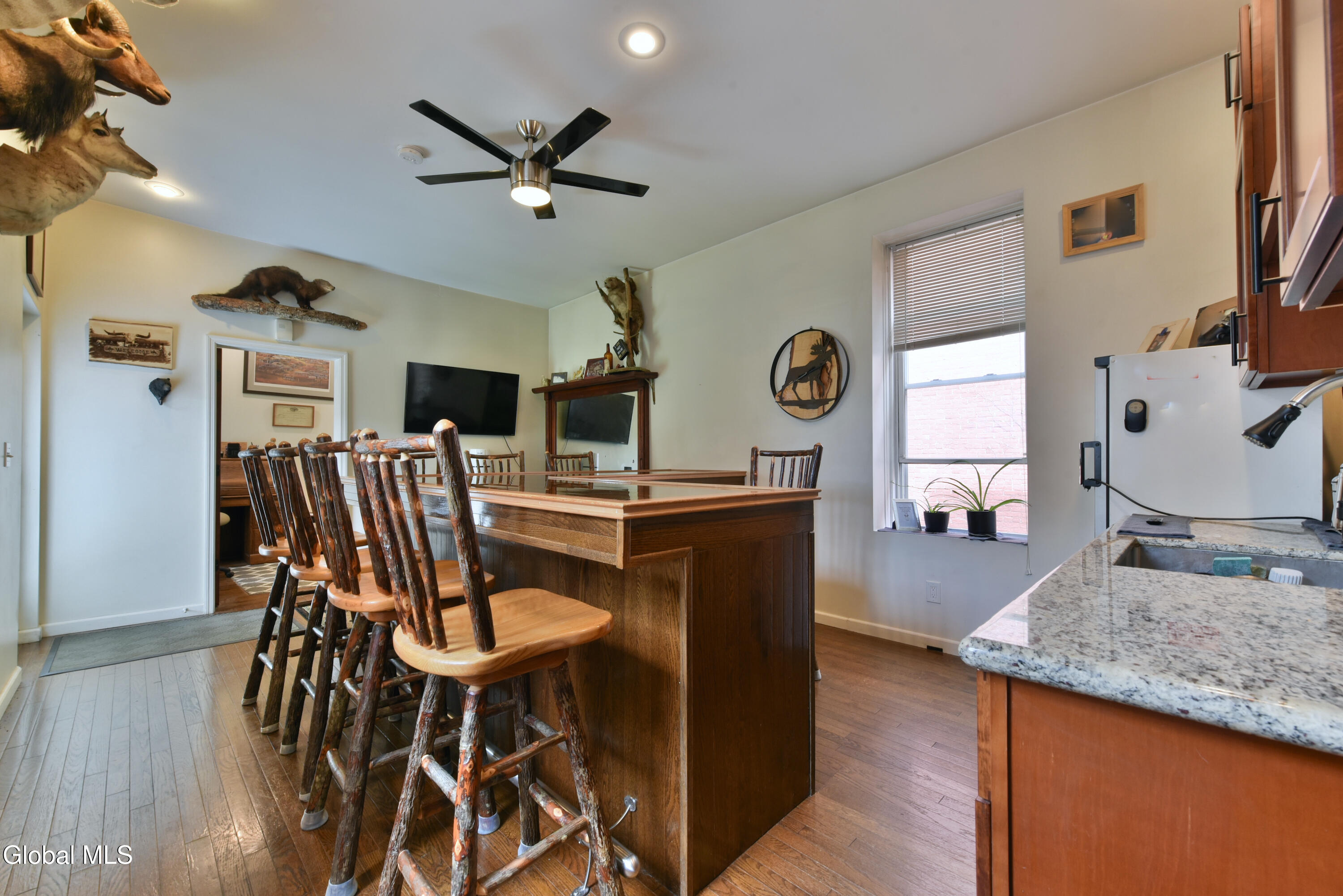23 S William Street Johnstown NY 12095