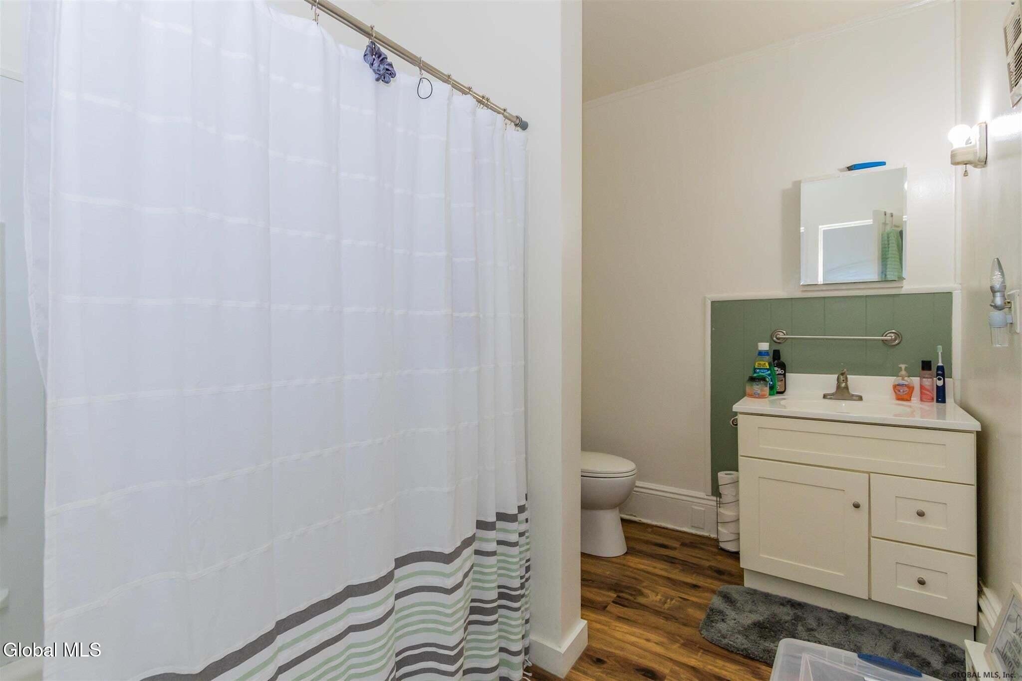 23 S William Street Johnstown NY 12095