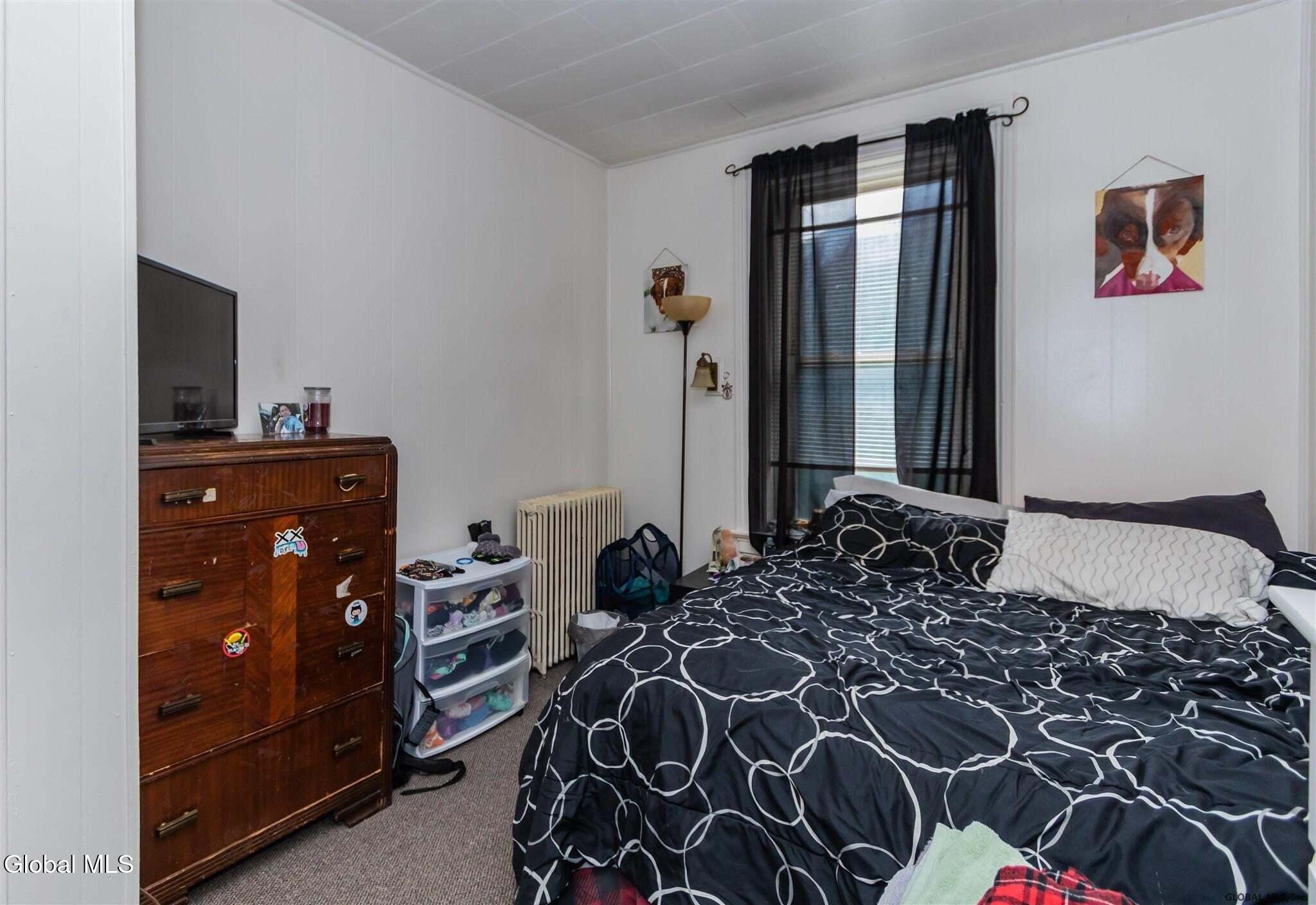 23 S William Street Johnstown NY 12095