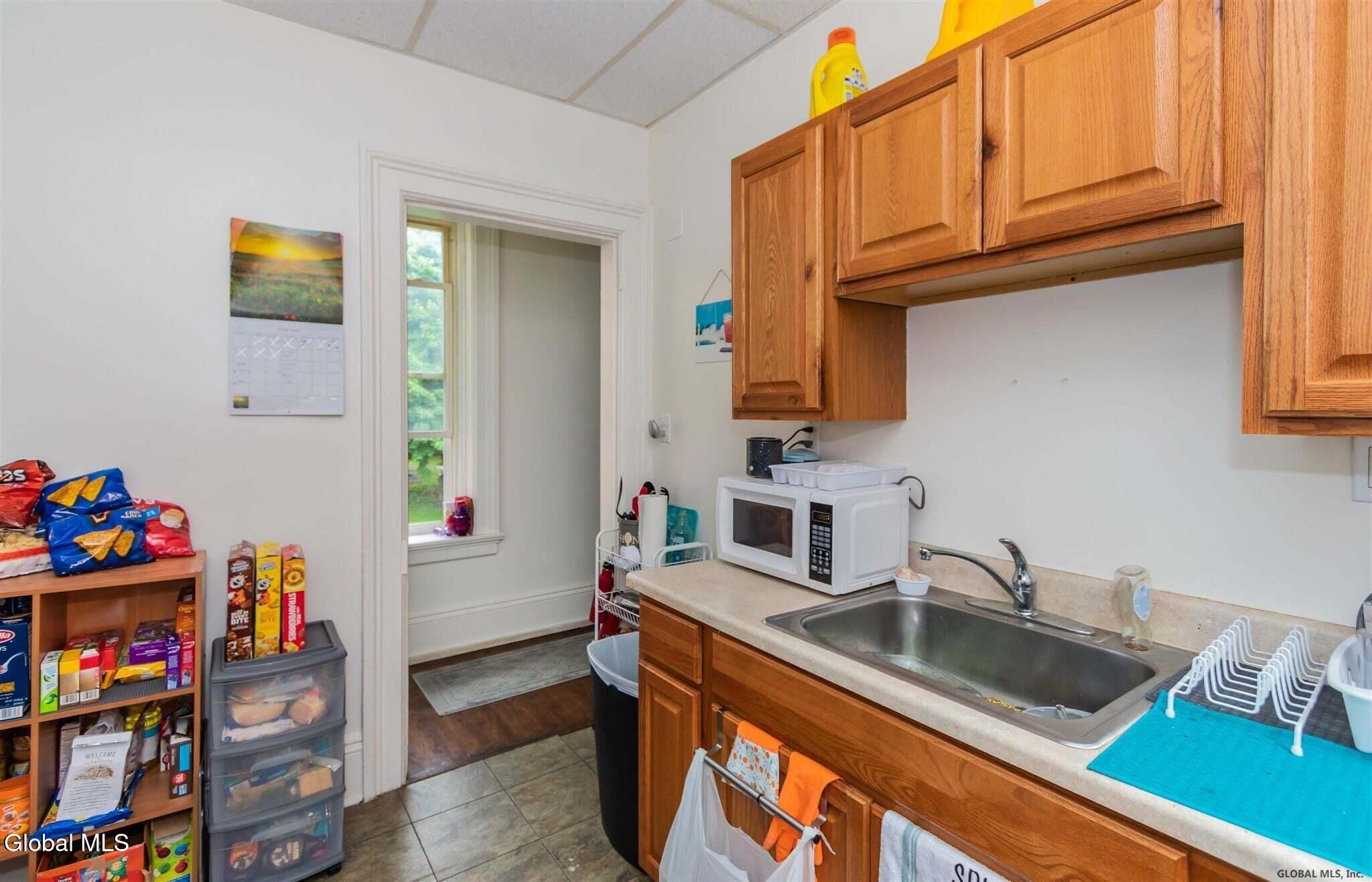 23 S William Street Johnstown NY 12095