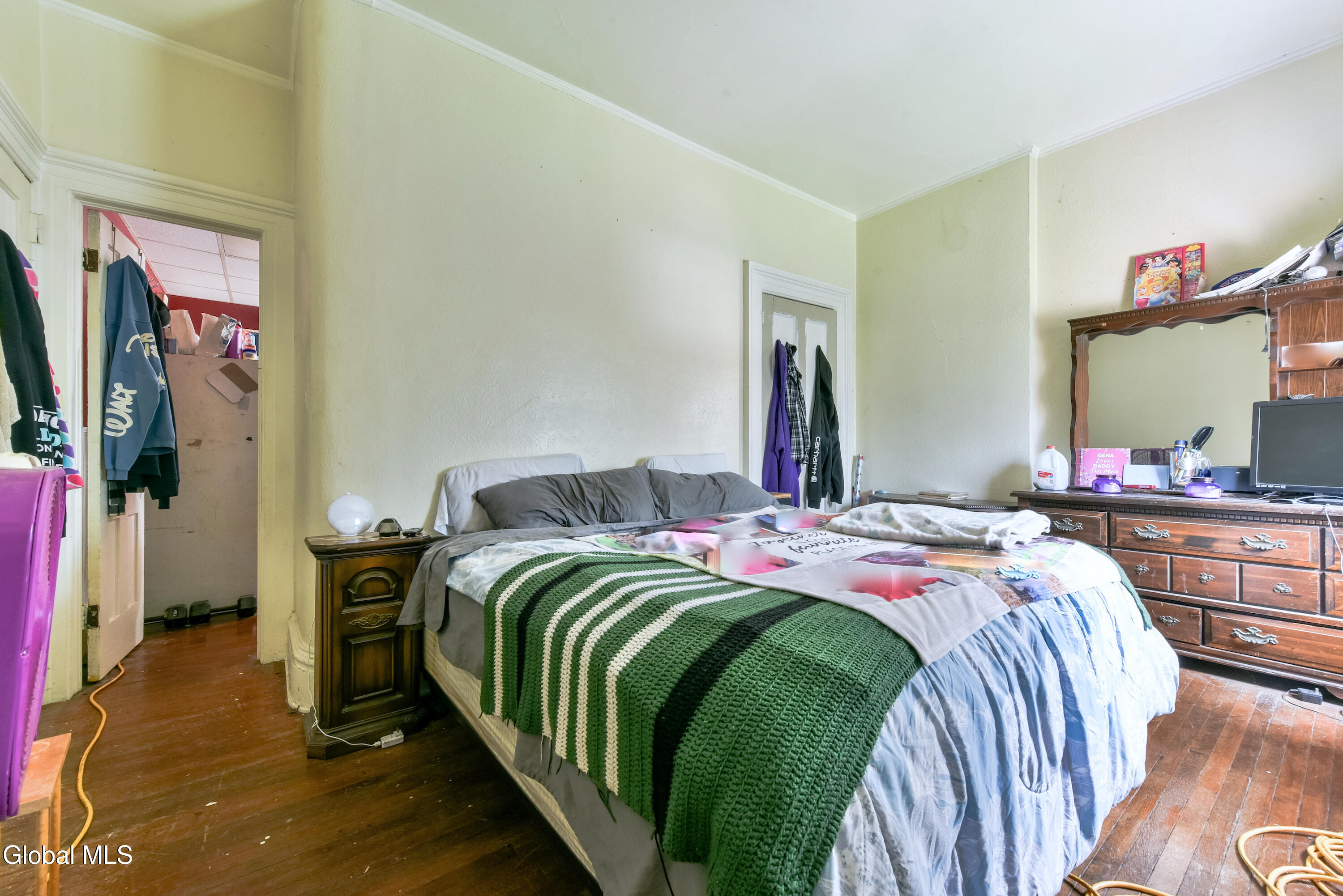 23 S William Street Johnstown NY 12095