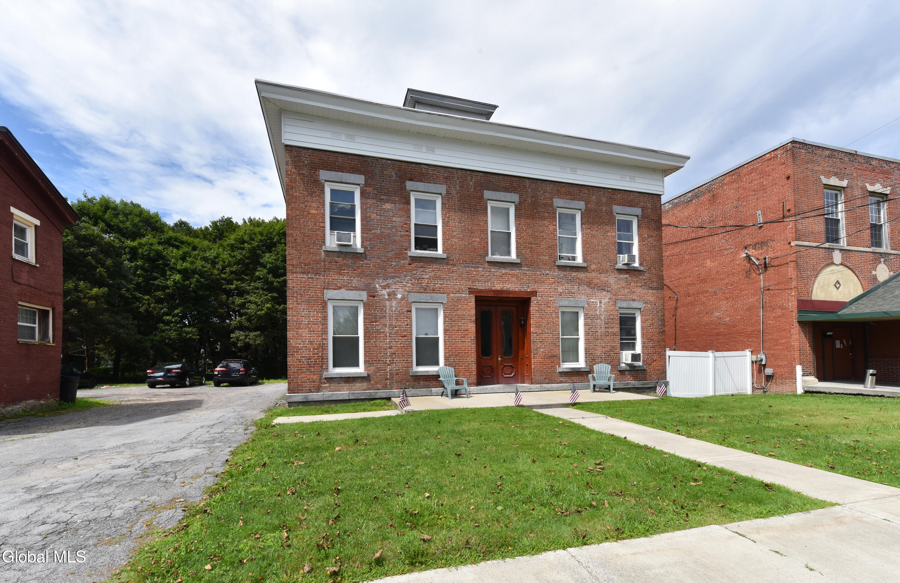 23 S William Street Johnstown NY 12095