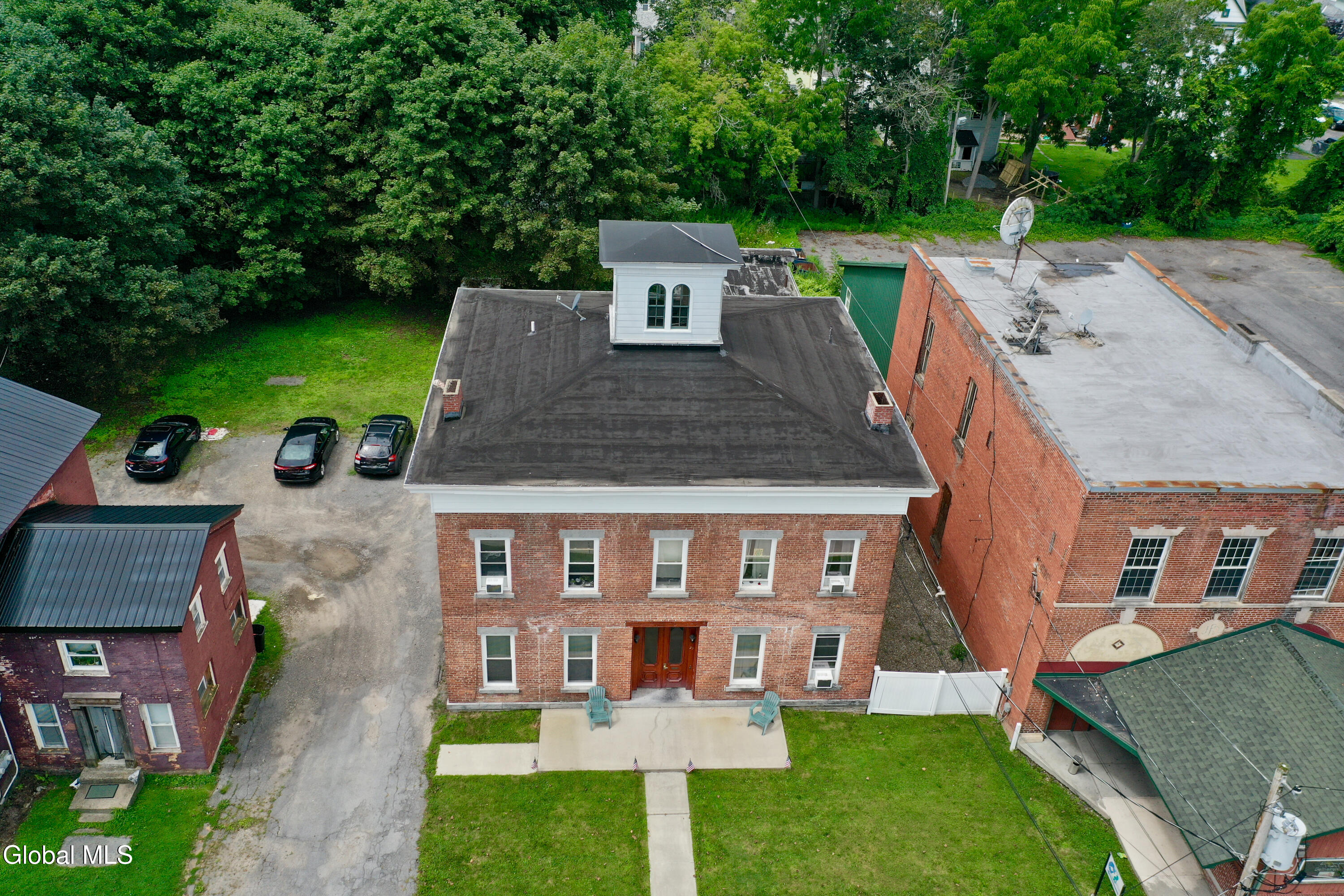 23 S William Street Johnstown NY 12095