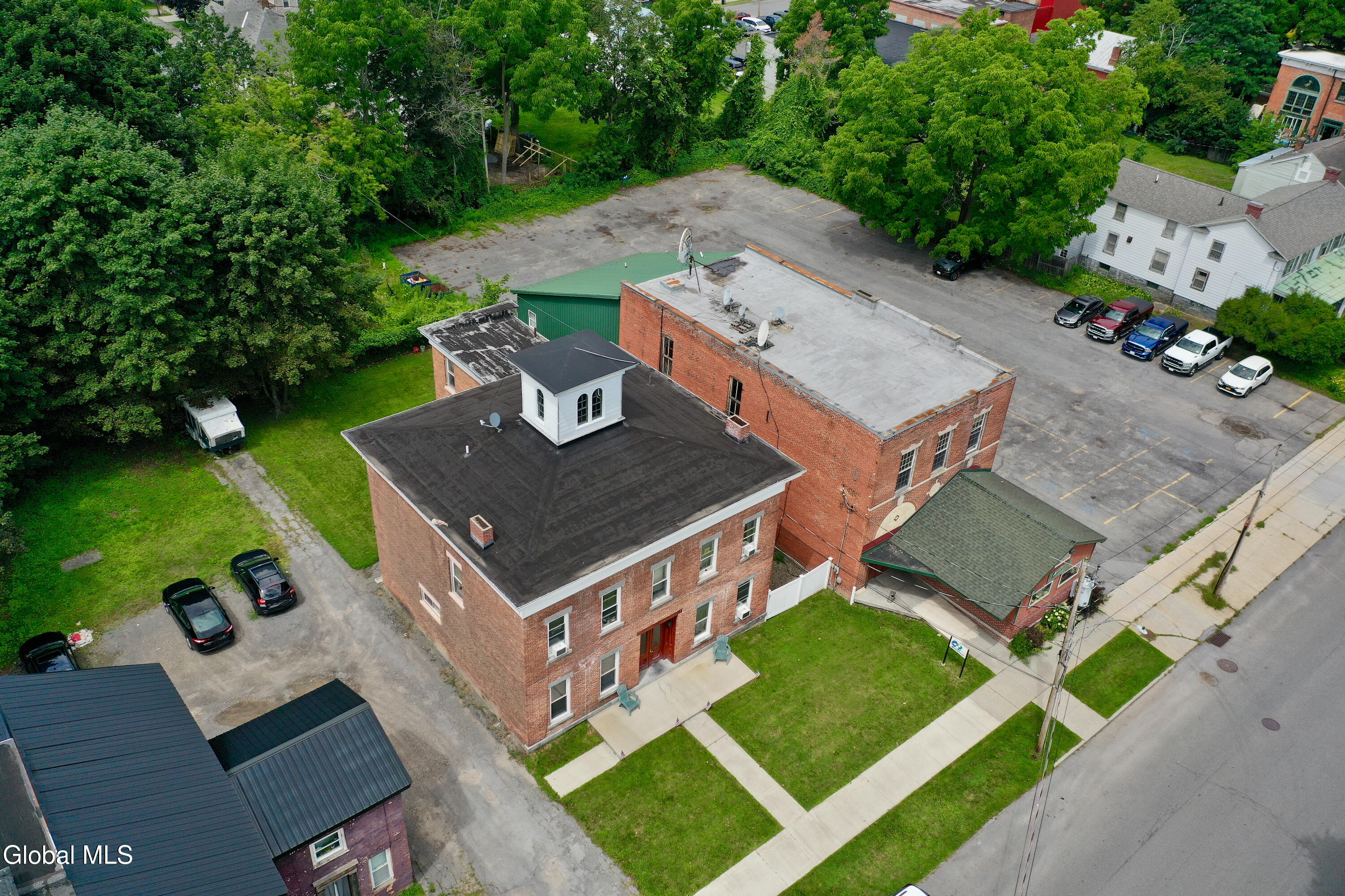 23 S William Street Johnstown NY 12095