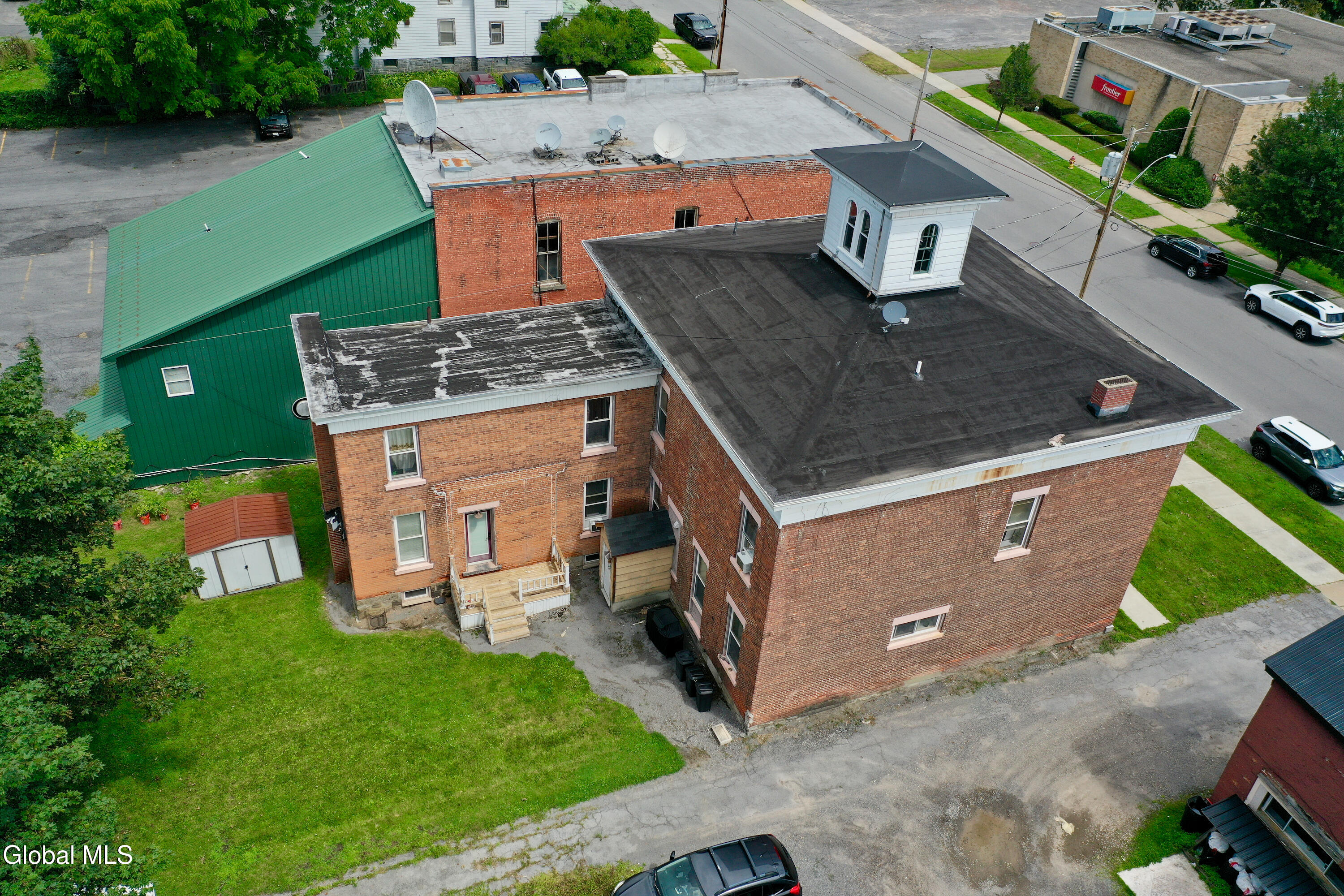 23 S William Street Johnstown NY 12095