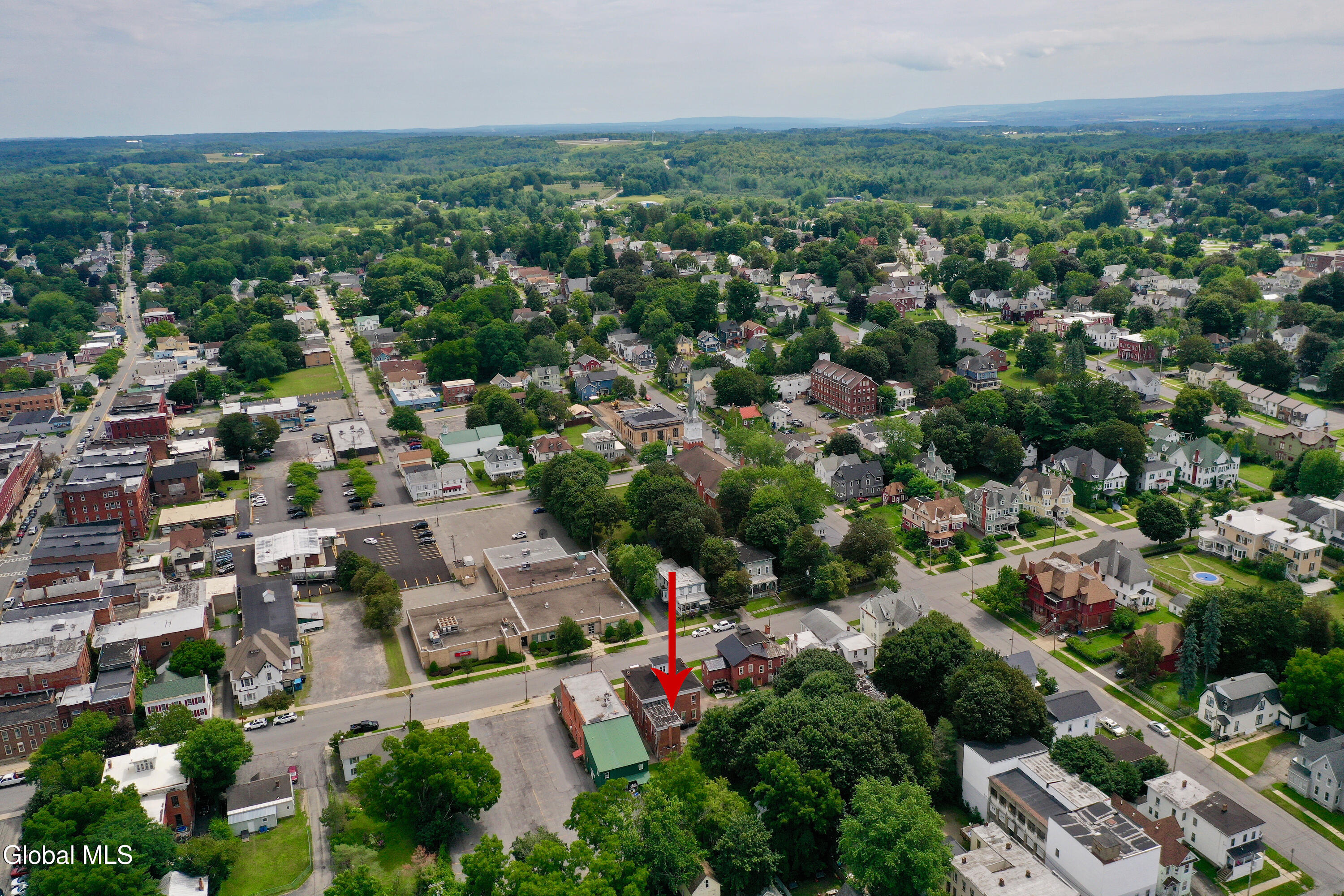 23 S William Street Johnstown NY 12095