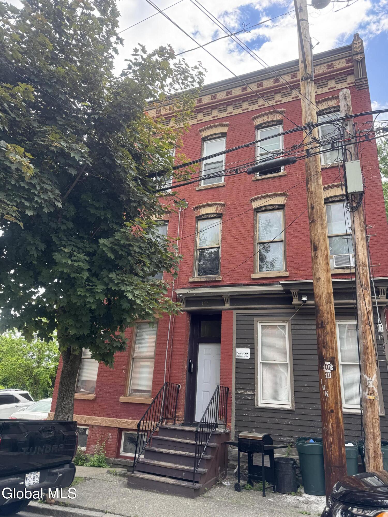 144 Broad Street Albany NY 12202