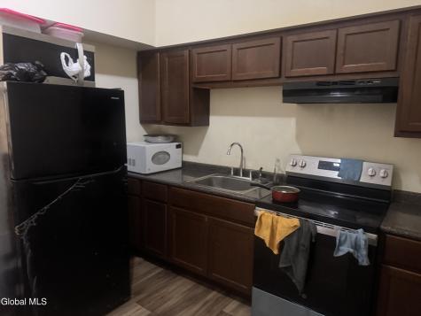 144 Broad Street Albany NY 12202