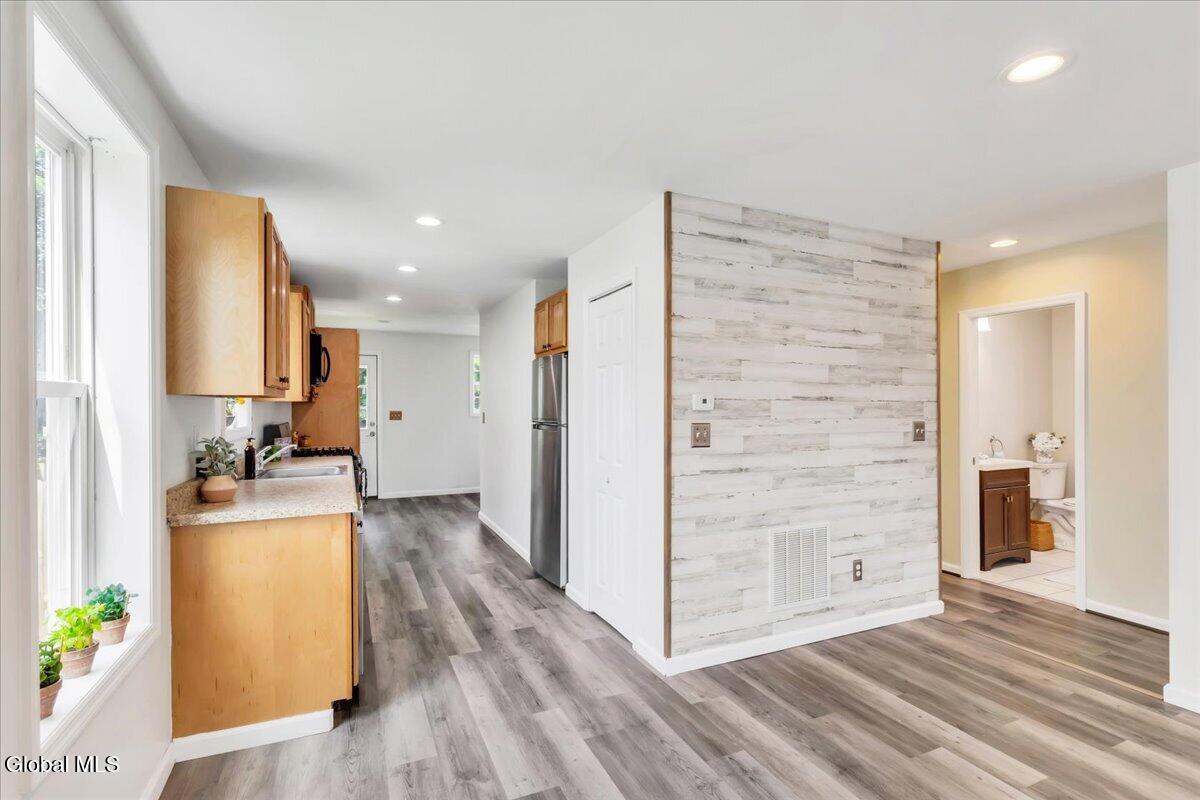 56 Cohoes Road Watervliet NY 12189