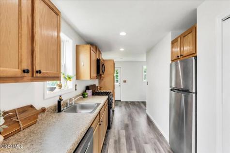 56 Cohoes Road Watervliet NY 12189