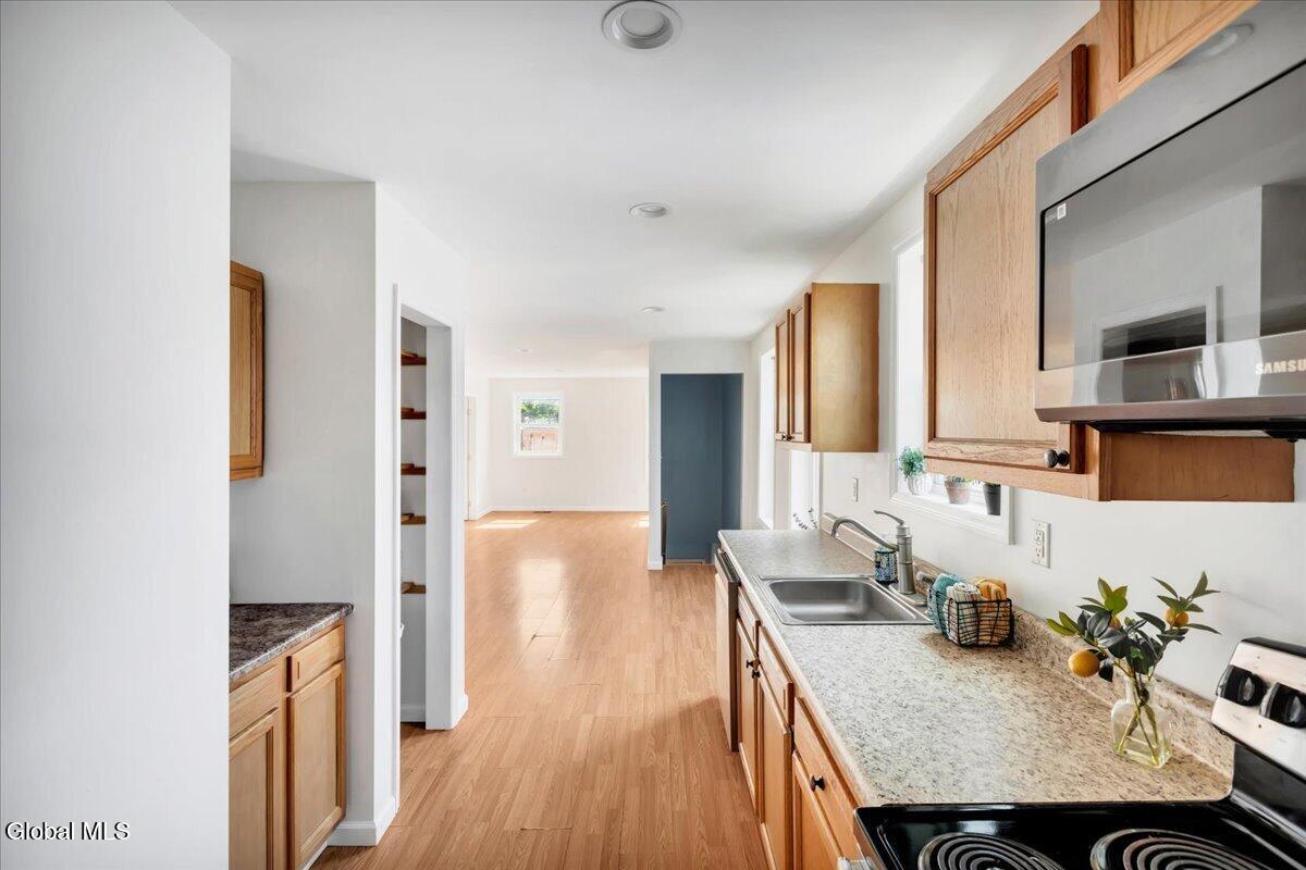 56 Cohoes Road Watervliet NY 12189