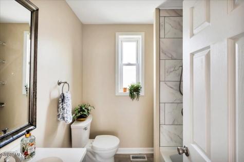 56 Cohoes Road Watervliet NY 12189