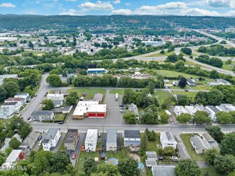 56 Cohoes Road Watervliet NY 12189