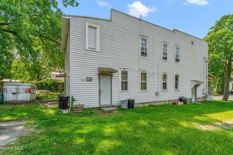 815 Davis Terrace Schenectady NY 12303