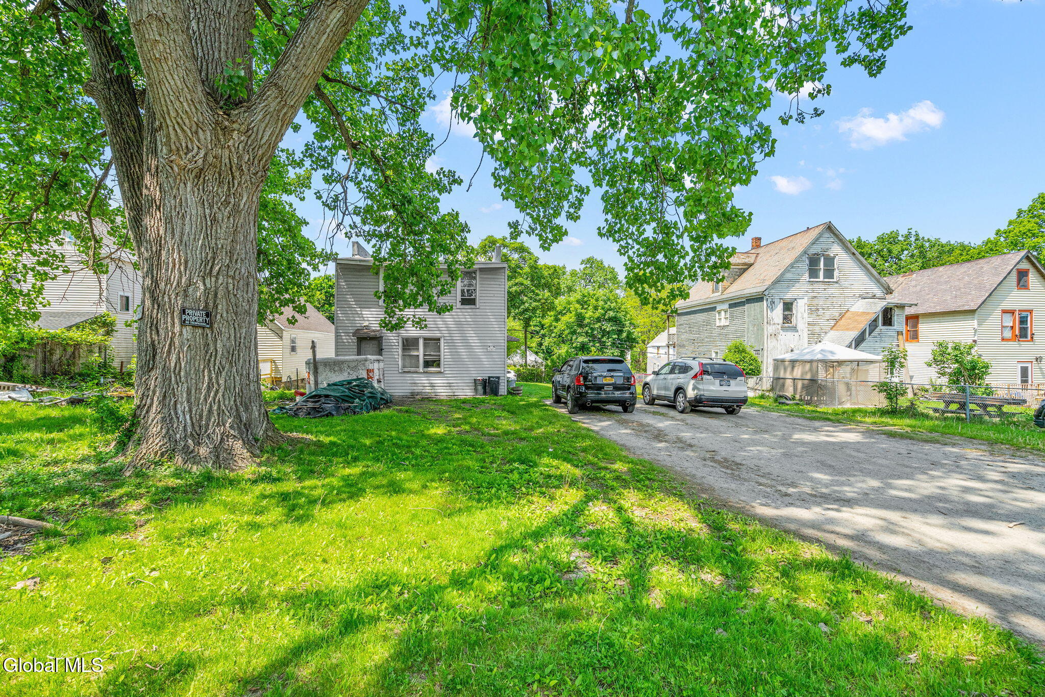 815 Davis Terrace Schenectady NY 12303