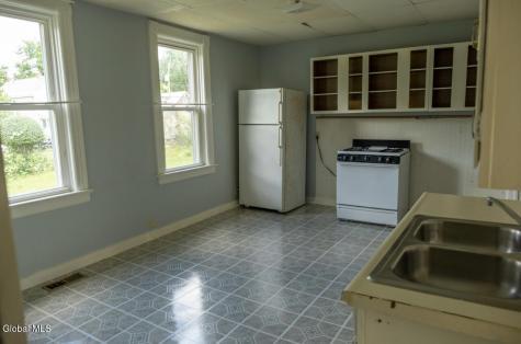 815 Davis Terrace Schenectady NY 12303