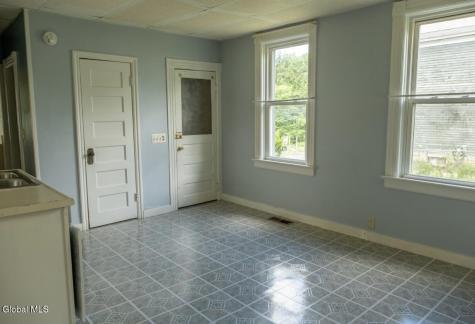 815 Davis Terrace Schenectady NY 12303