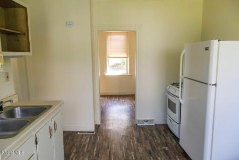 815 Davis Terrace Schenectady NY 12303
