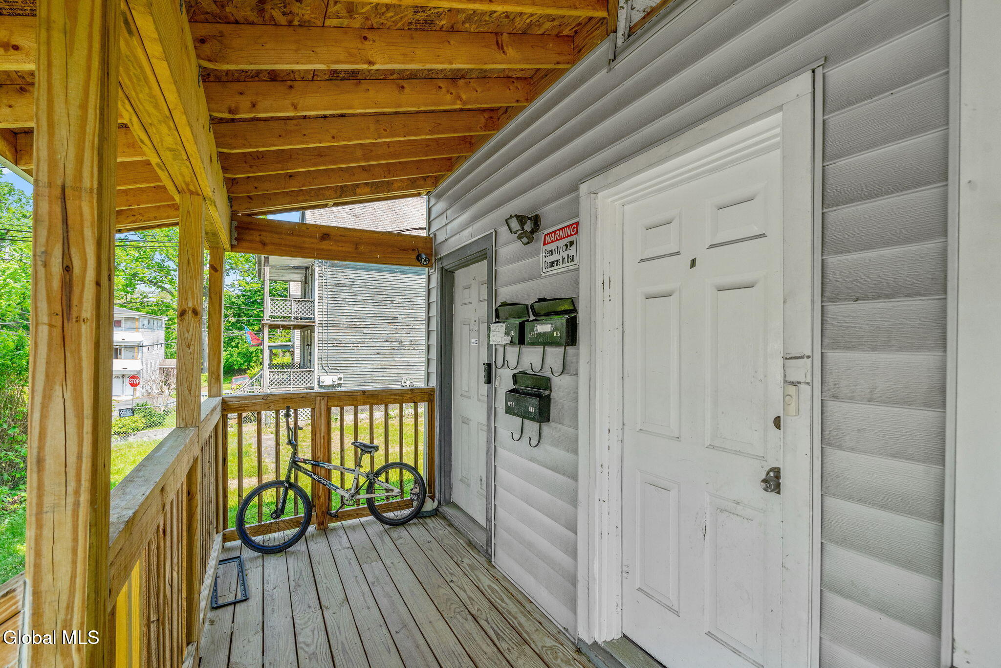 815 Davis Terrace Schenectady NY 12303