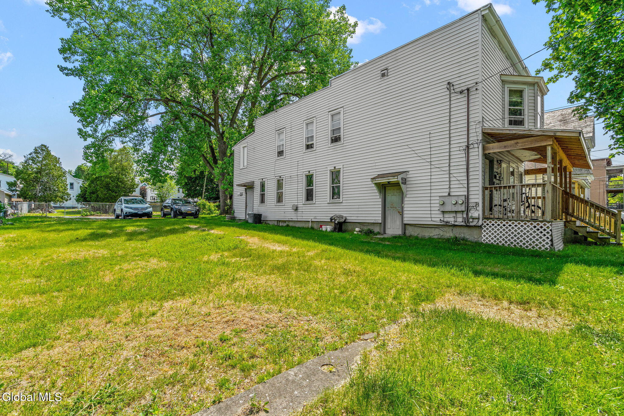 815 Davis Terrace Schenectady NY 12303