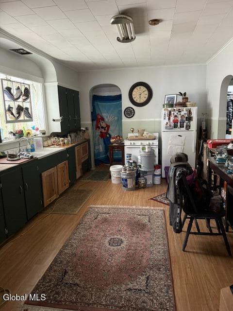 215 23rd Street Watervliet NY 12189