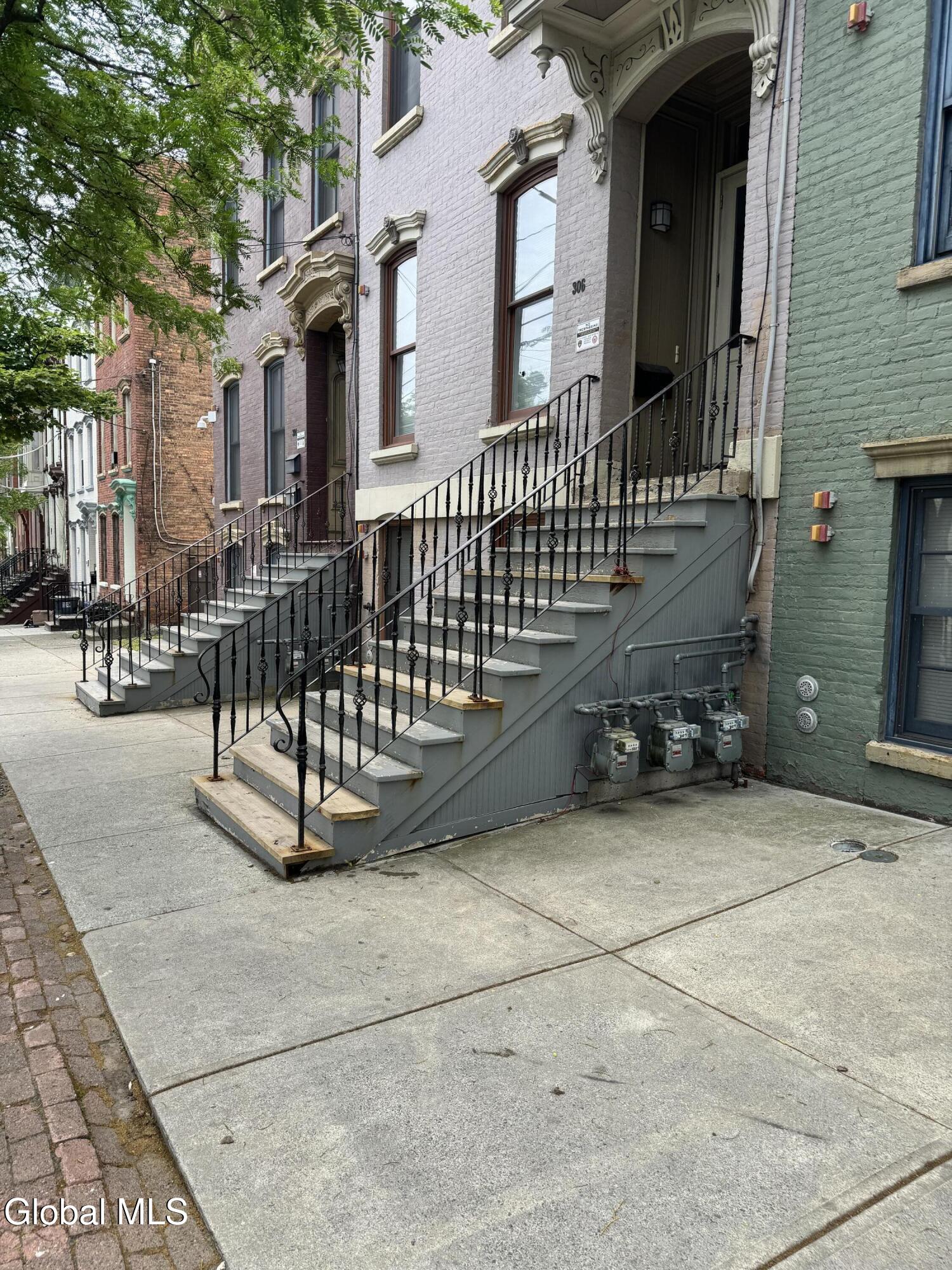 304-308 Clinton Avenue Albany NY 12210