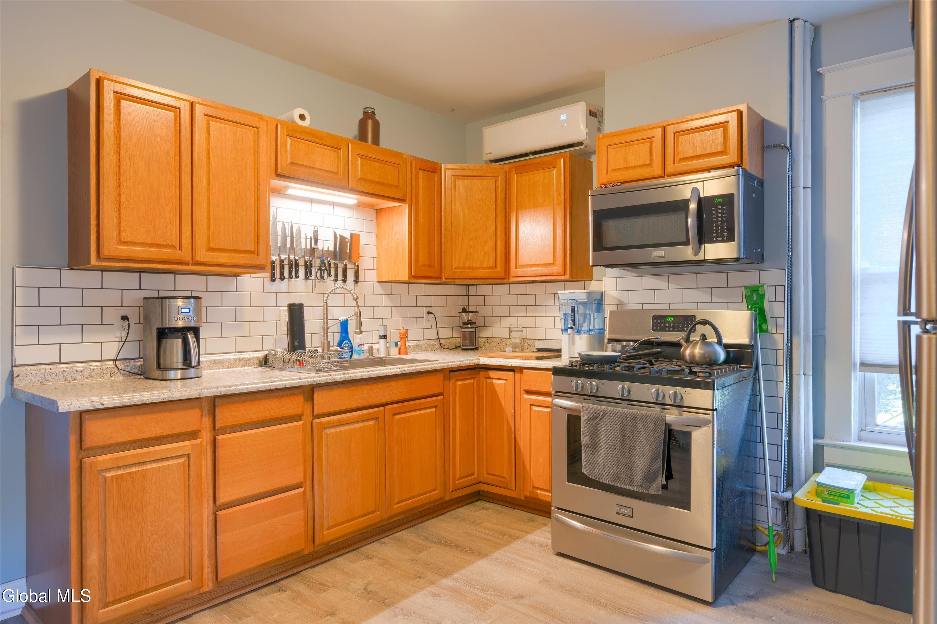 2318 9th Avenue Watervliet NY 12189