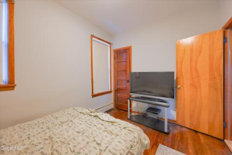 2318 9th Avenue Watervliet NY 12189