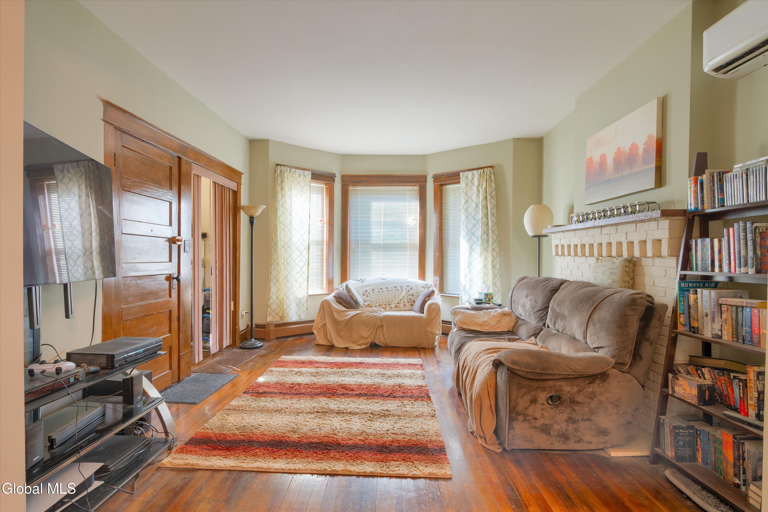 2318 9th Avenue Watervliet NY 12189