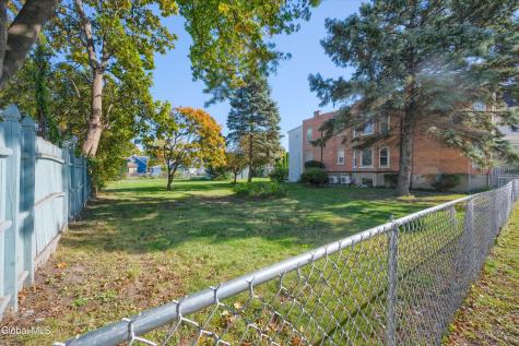 2318 9th Avenue Watervliet NY 12189
