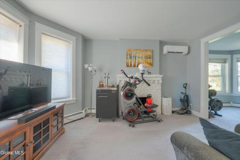 2318 9th Avenue Watervliet NY 12189