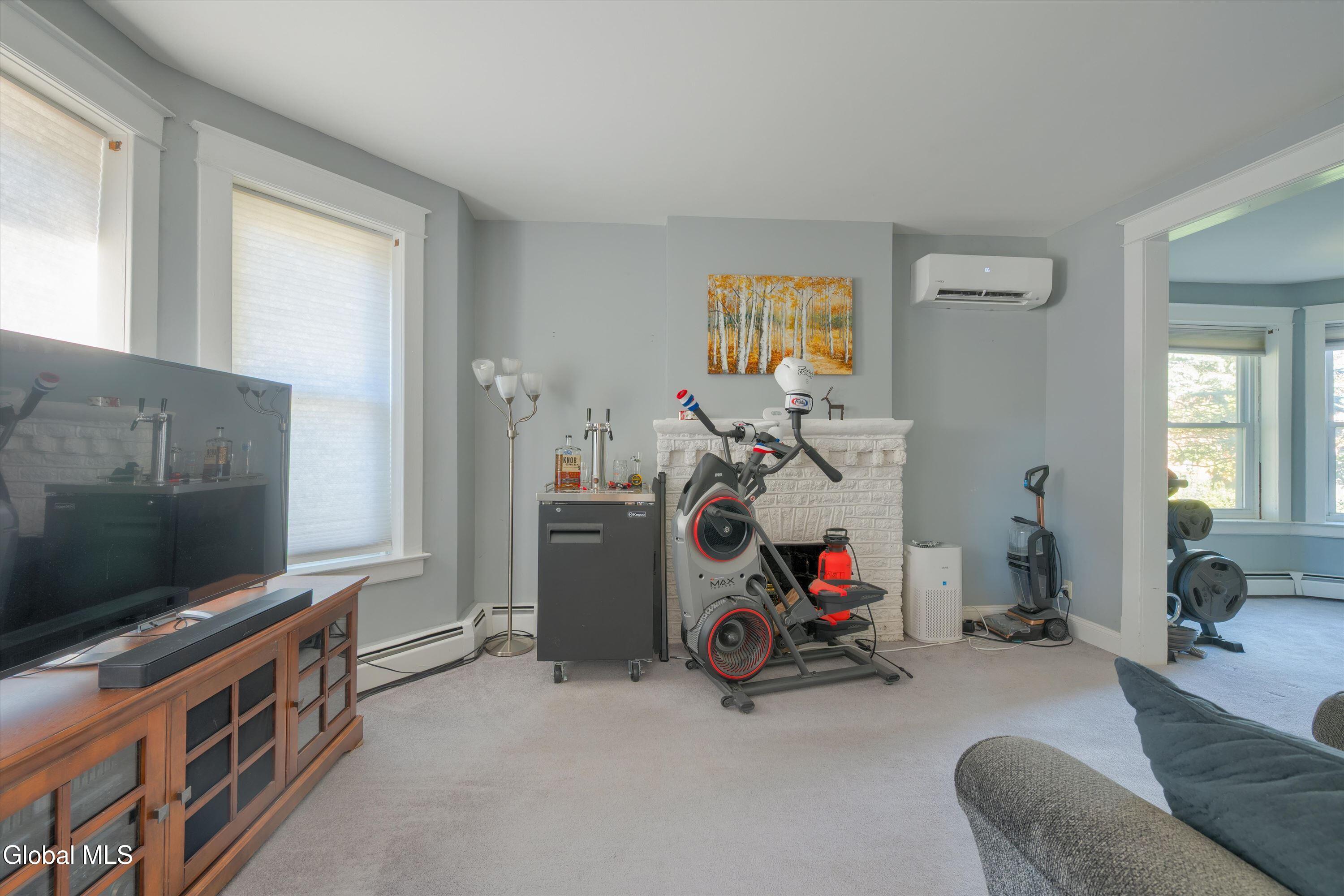 2318 9th Avenue Watervliet NY 12189